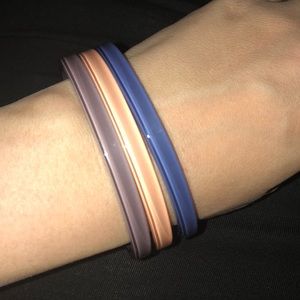 Lucite bangle set